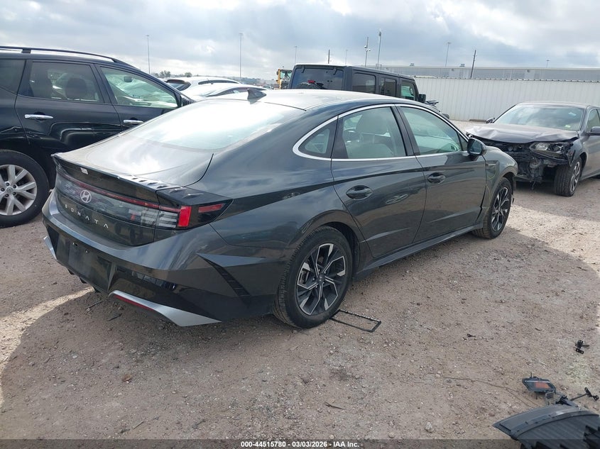 2025 Hyundai Sonata Sel