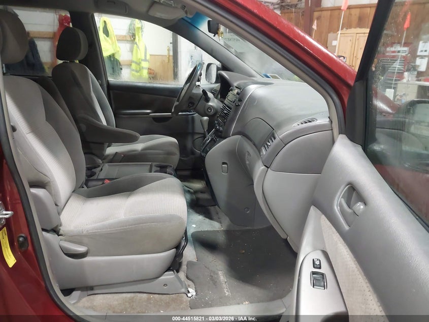 2007 Toyota Sienna Le