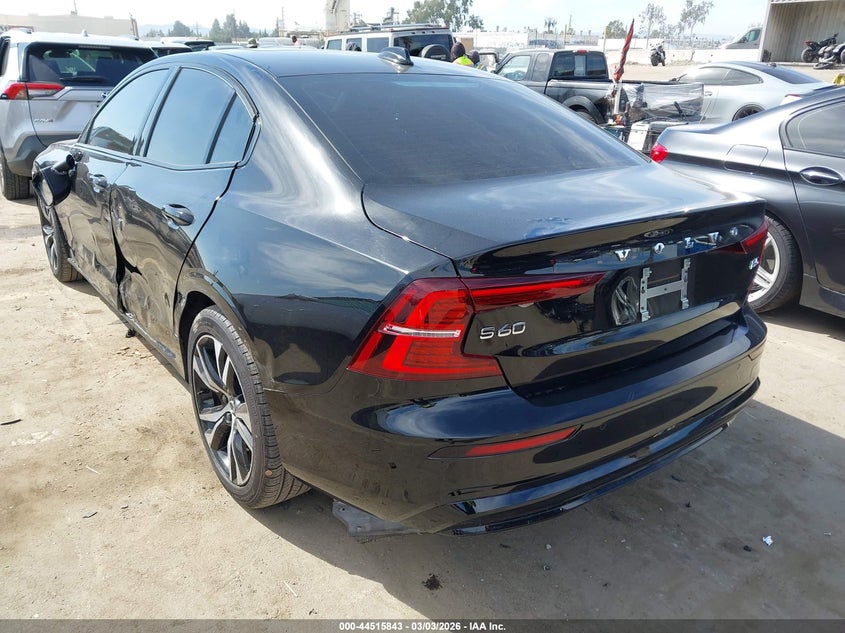 Vin: 7jrl12fj3sg368996, lot: 45012604, volvo s60 b5 core 20253
