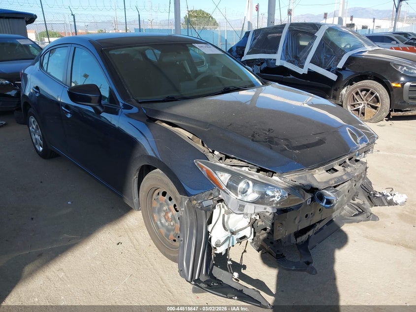 2015 Mazda Mazda3 I Sport