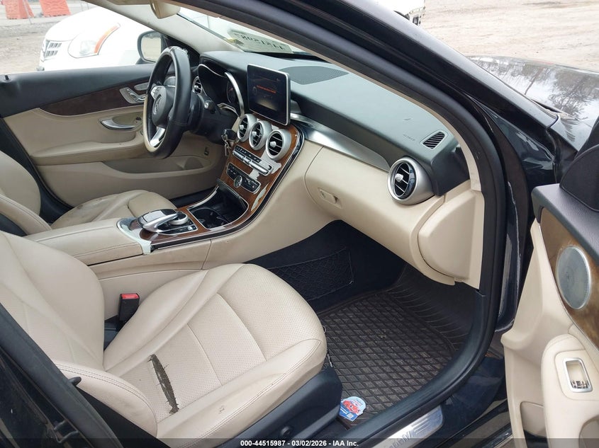 2016 Mercedes-Benz C 300 4Matic