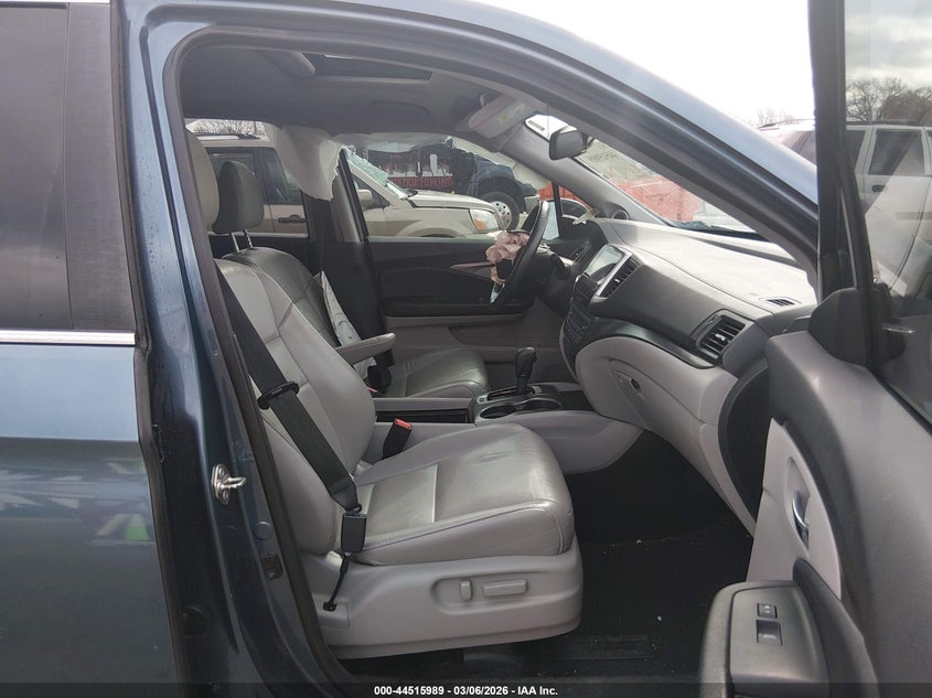 2018 HONDA PILOT auction photo 5