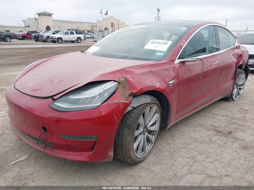 Vin: 5yj3e1ea8jf102851, lot: 45012861, tesla model 3 long range/mid range 20182