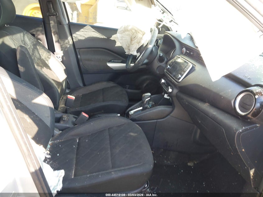 2018 Nissan Kicks Sv