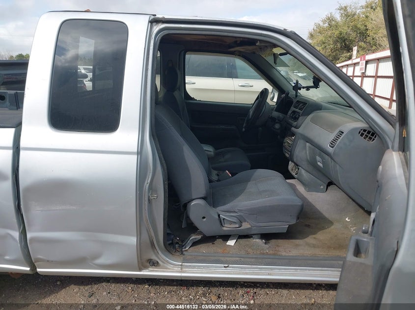 2001 Nissan Frontier Xe