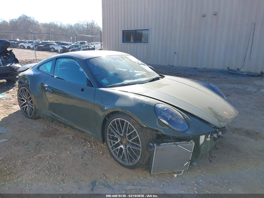 Vin: wp0ab2a92rs221236, lot: 45012897, porsche 911 carrera 4 gts/carrera 4s/carrera gts/carrera s/dakar 2024 img_1