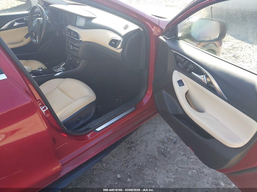 2017 Infiniti Qx30 Premium