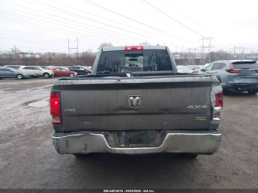 1C6RD7GP6CS102944 2012 Ram 1500 4.7 Ram Slt grey