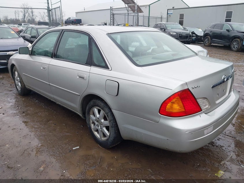 2001 Toyota Avalon Xls