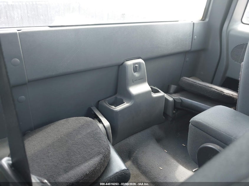 2005 Mazda B3000 VIN: 4F4YR46U95PM02860 Lot: 44516253