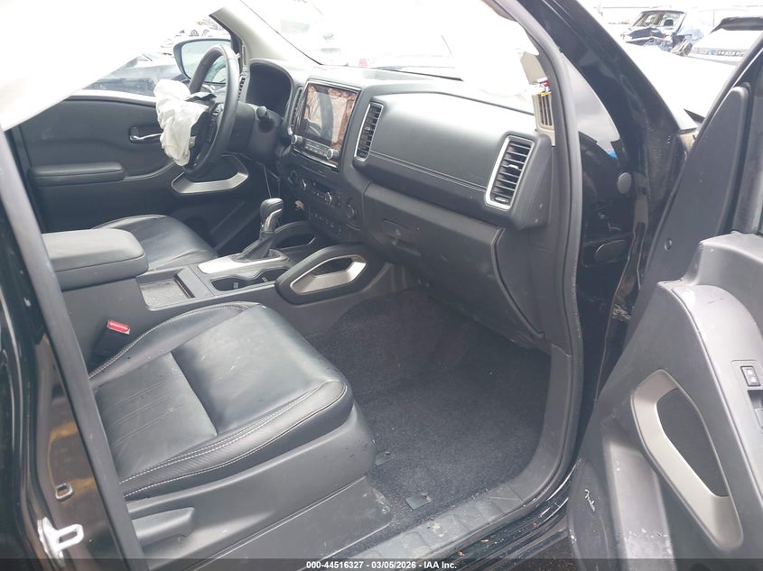 2024 Nissan Frontier Sl 4X4