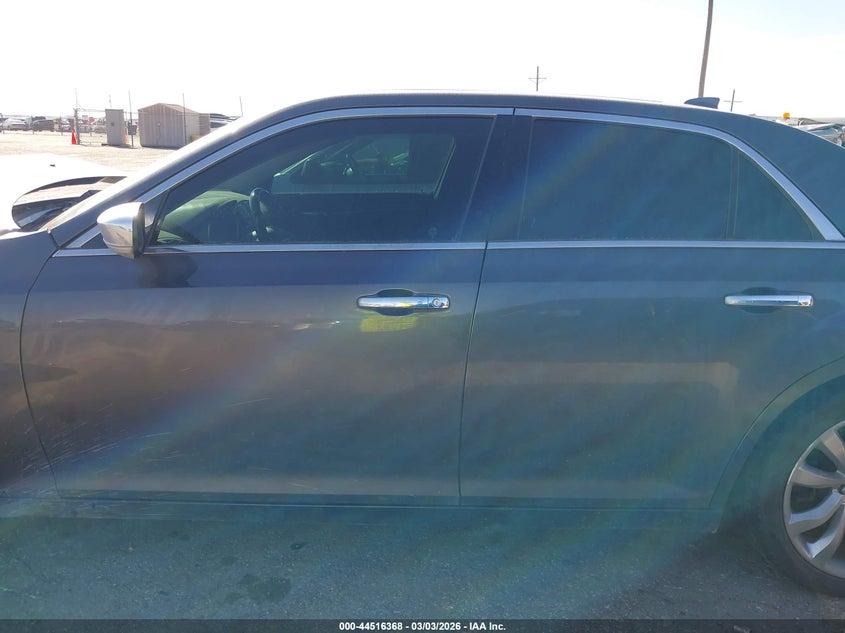 2017 Chrysler 300C VIN: 2C3CCAEG3HH646273 Lot: 44516368