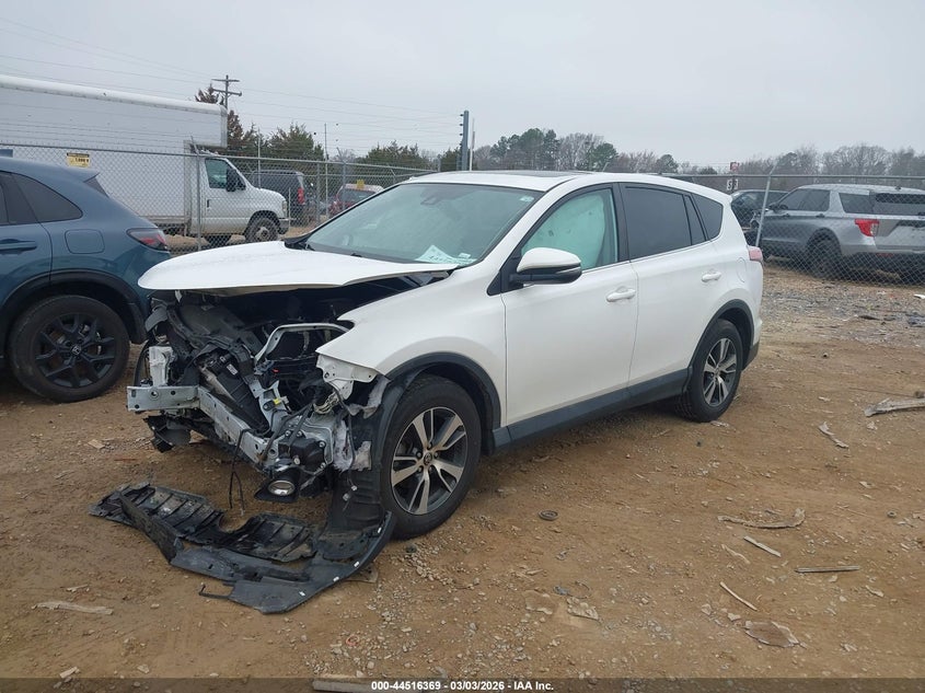 2018 Toyota Rav4 Xle 2T3RFREV9JW771648 photo 1