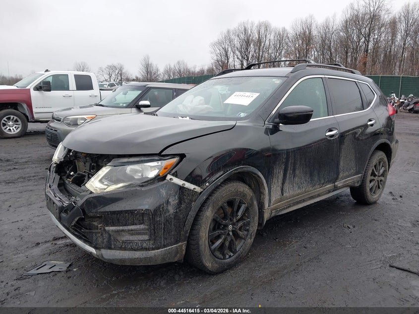 2017 Nissan Rogue Sv