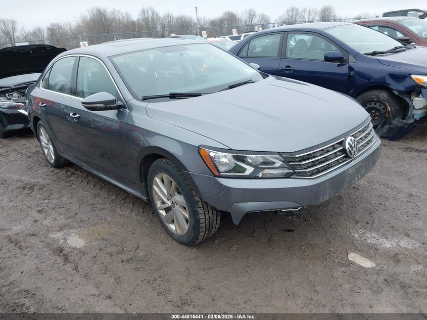 2018 Volkswagen Passat 2.0T Se