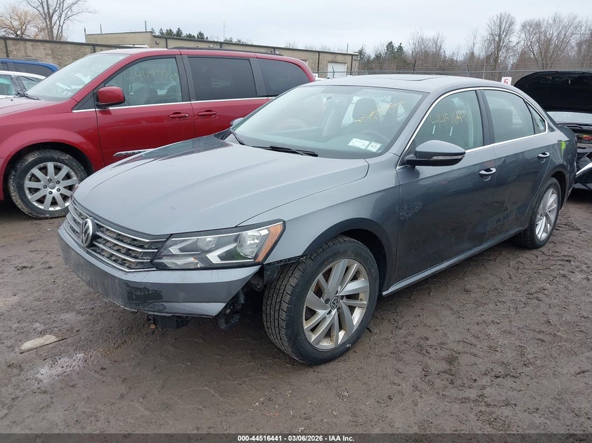 2018 Volkswagen Passat 2.0T Se