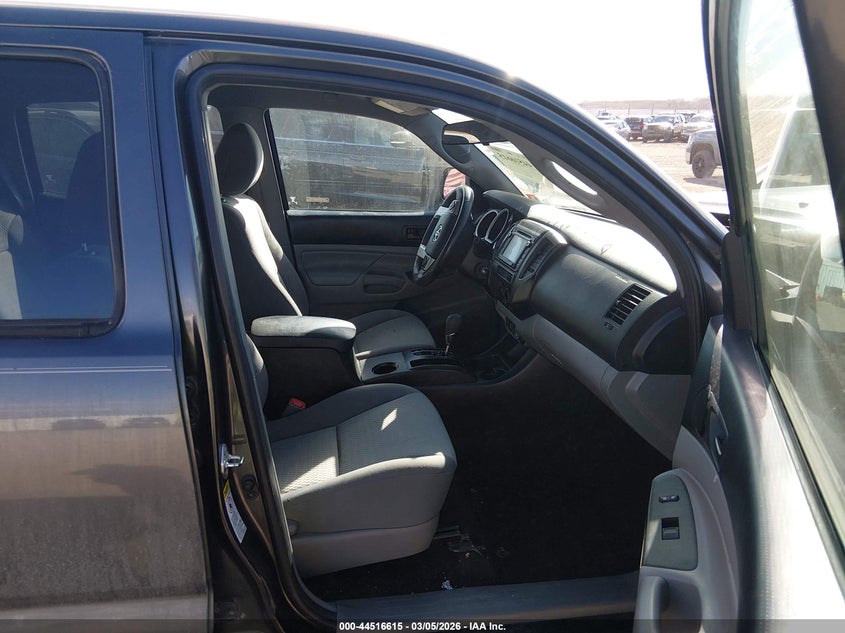 2014 Toyota Tacoma Base V6