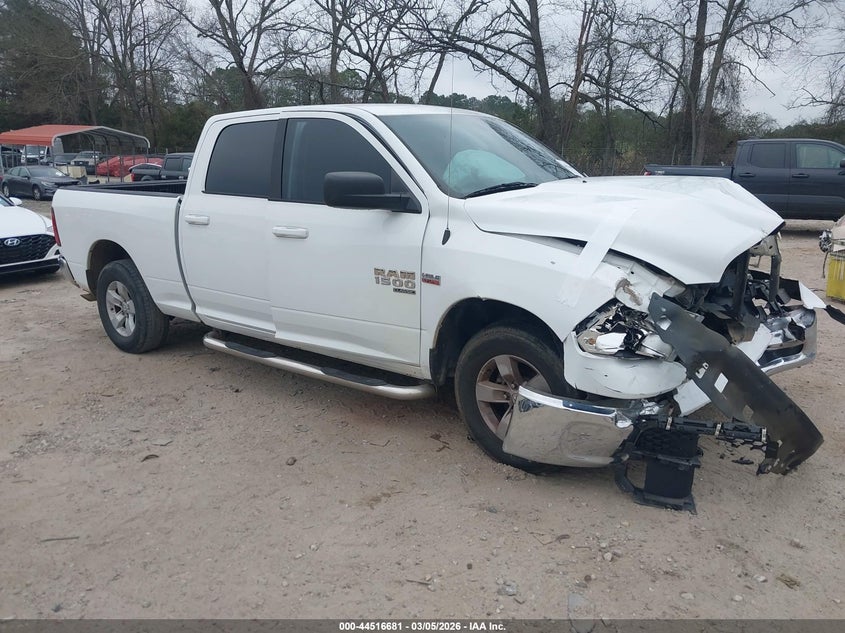 2019 Ram 1500 Classic Slt 4X2 6'4 Box