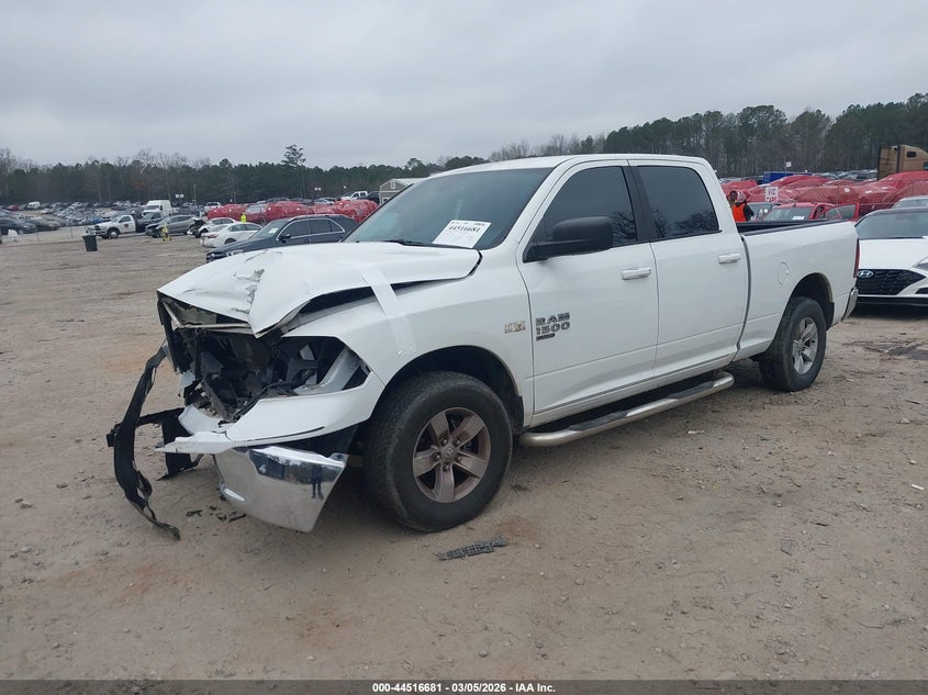 2019 Ram 1500 Classic Slt 4X2 6'4 Box