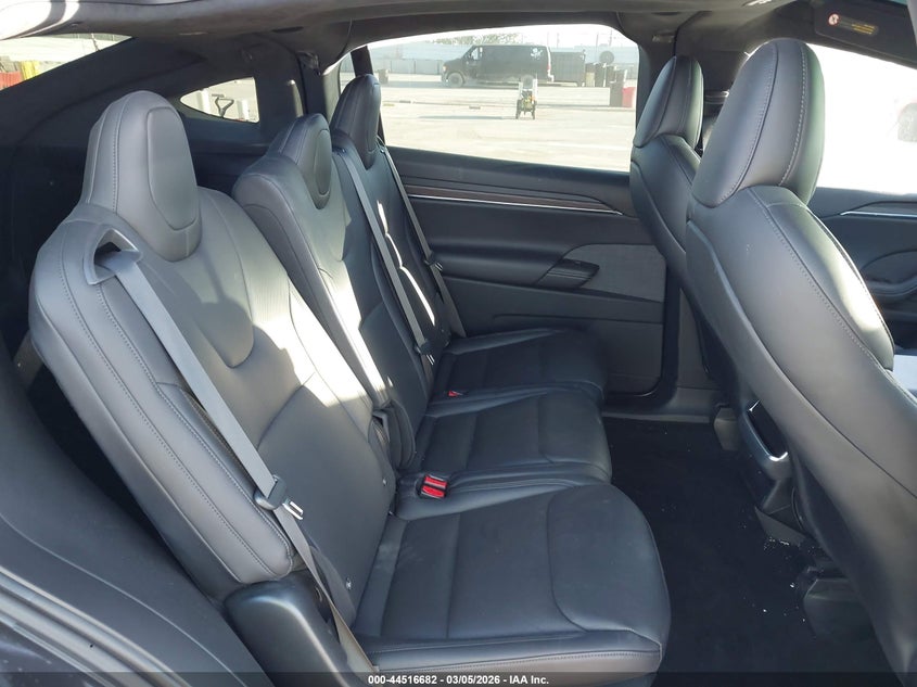 AtlanticExpress - Tesla Model X