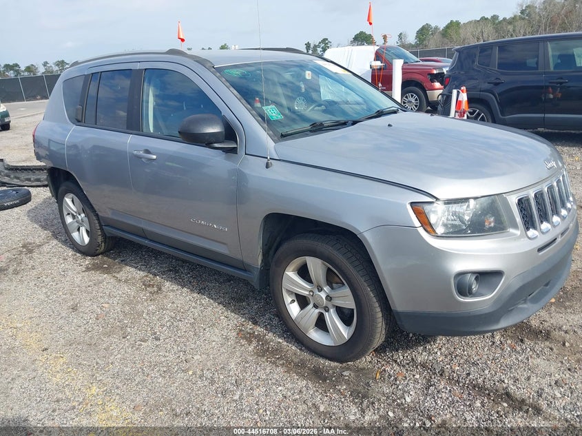 1C4NJCBA8HD123639 JEEP COMPASS Photo 1