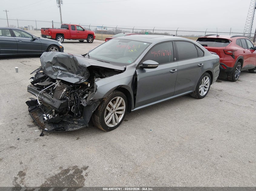2019 Volkswagen Passat 2.0T Wolfsburg Edition