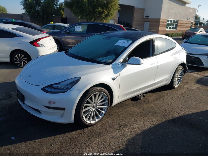 2020 Tesla Model 3 Standard Range Plus Rear-Wheel Drive/Standard Range Rear-Wheel Drive