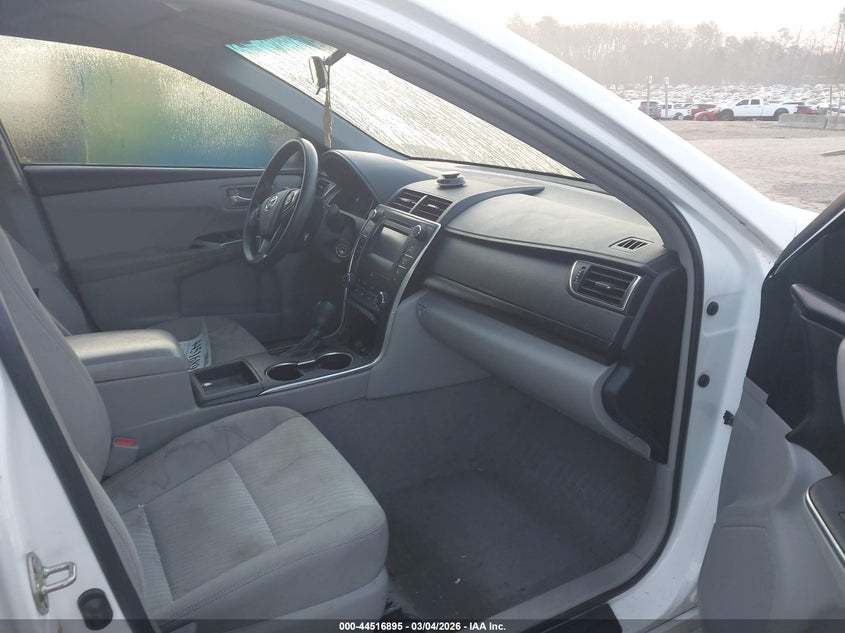 2017 Toyota Camry Le