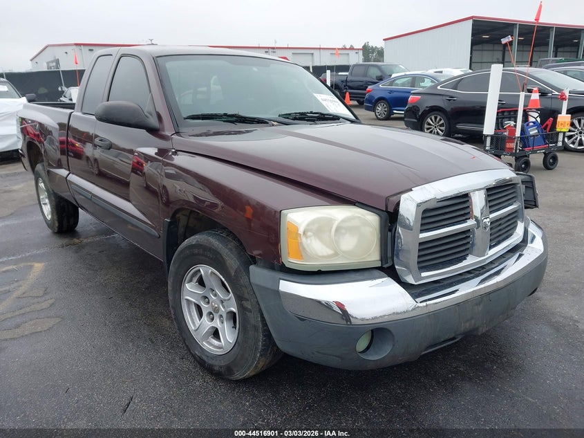 2005 Dodge Dakota Slt