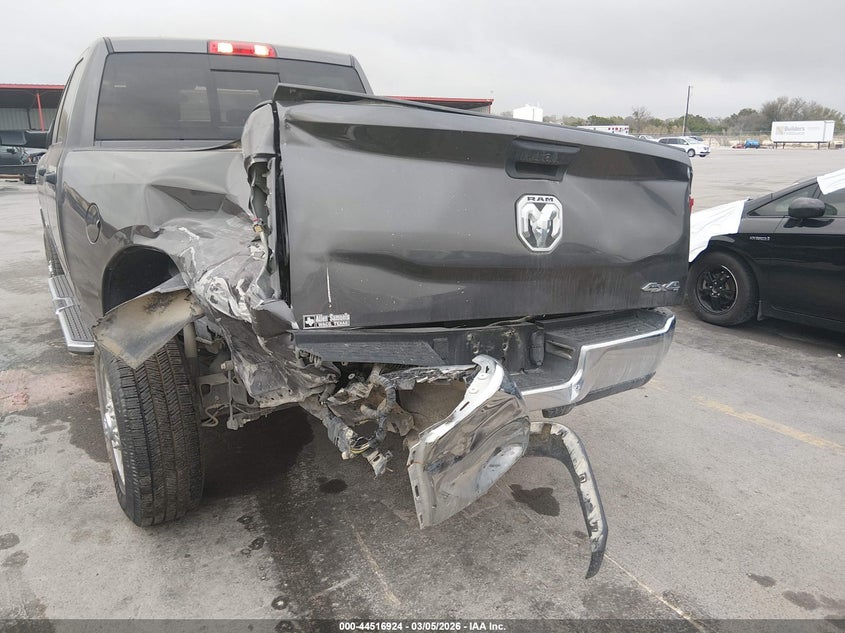 2022 Ram 2500 Tradesman 4X4 6'4 Box VIN: 3C6UR5CL2NG393018 Lot: 44516924