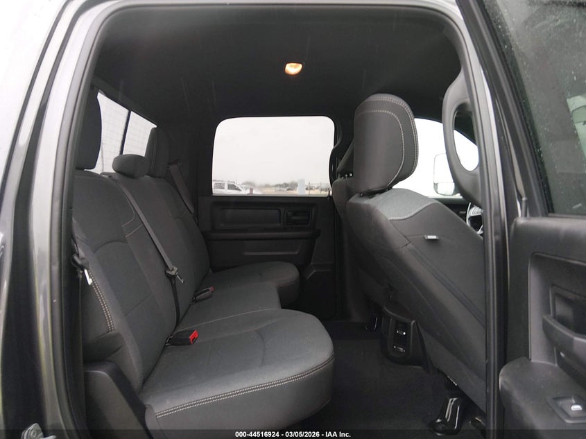 2022 Ram 2500 Tradesman 4X4 6'4 Box VIN: 3C6UR5CL2NG393018 Lot: 44516924