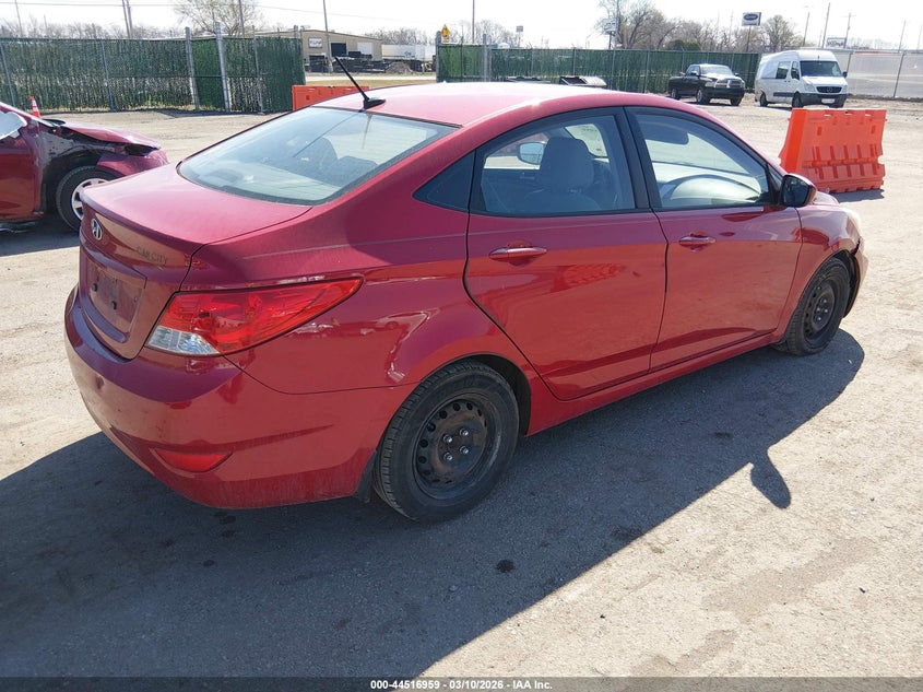 2013 Hyundai Accent Gls
