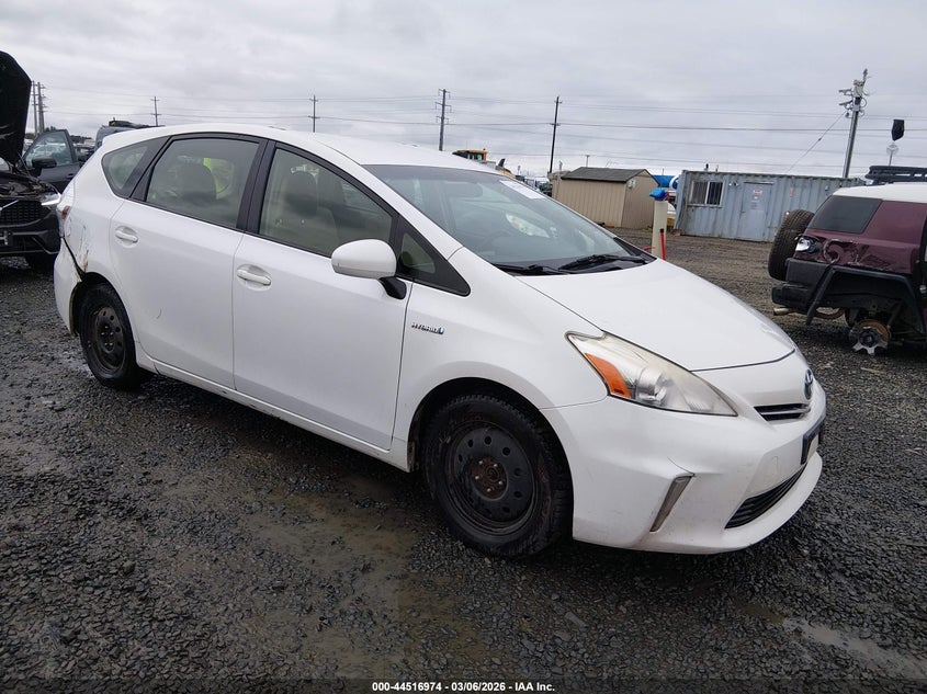 2013 Toyota Prius V Three