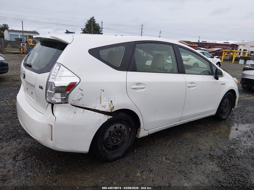 2013 Toyota Prius V Three