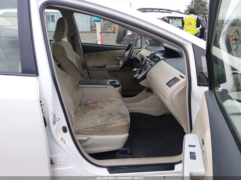 2013 Toyota Prius V Three