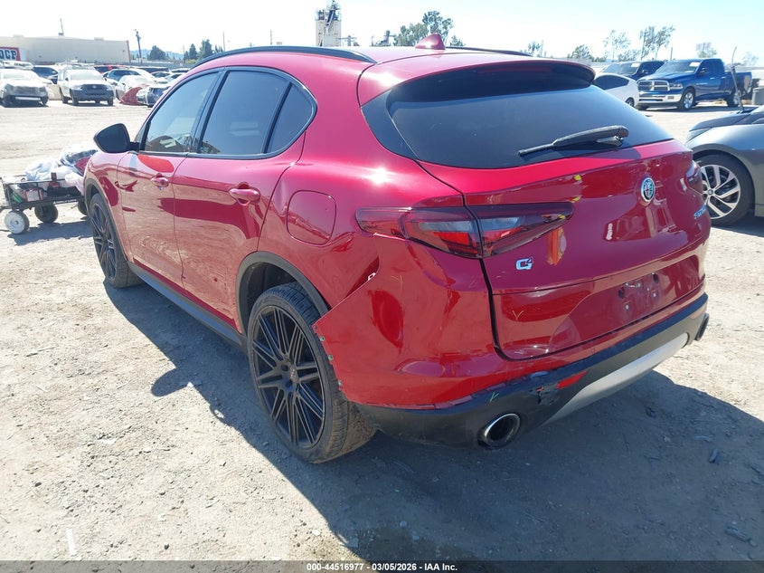 2018 Alfa Romeo Stelvio Ti Sport Awd
