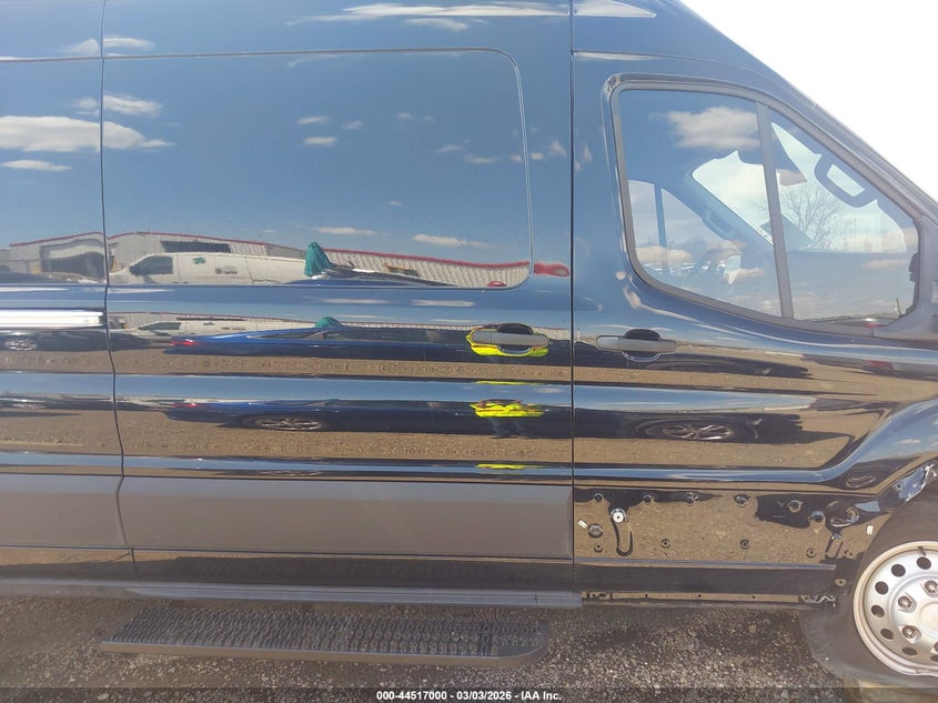 2024 Ford Transit-350 VIN: 1FTBF5XG6RKB55578 Lot: 44517000