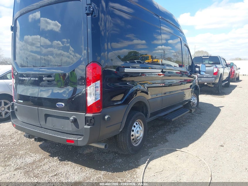 2024 Ford Transit-350