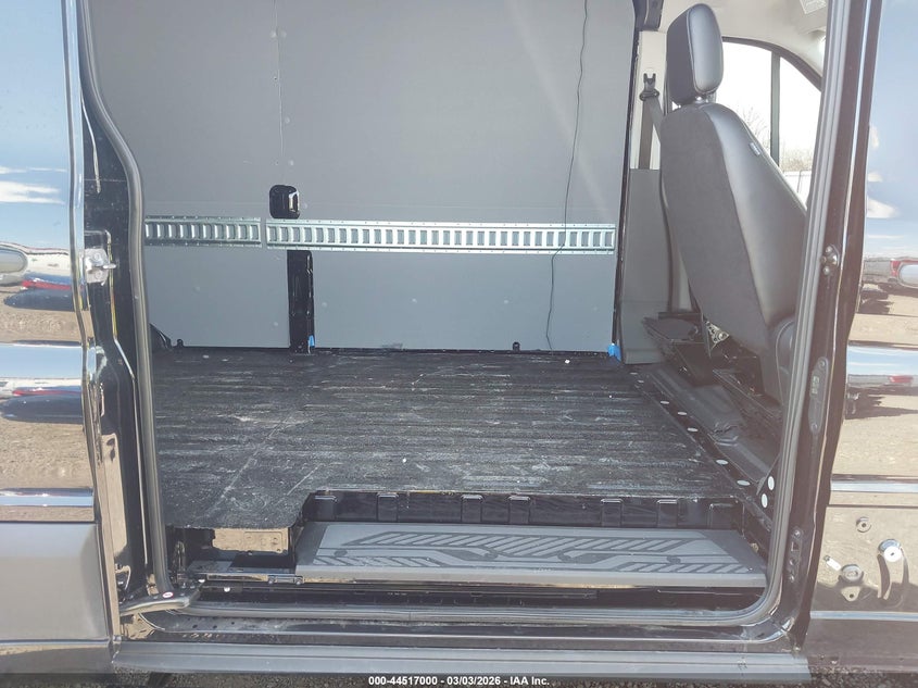 2024 Ford Transit-350 VIN: 1FTBF5XG6RKB55578 Lot: 44517000