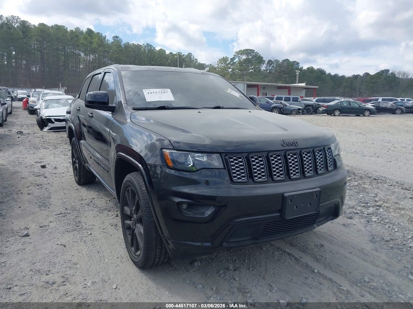 2017 Jeep Grand Cherokee Altitude 4X4
