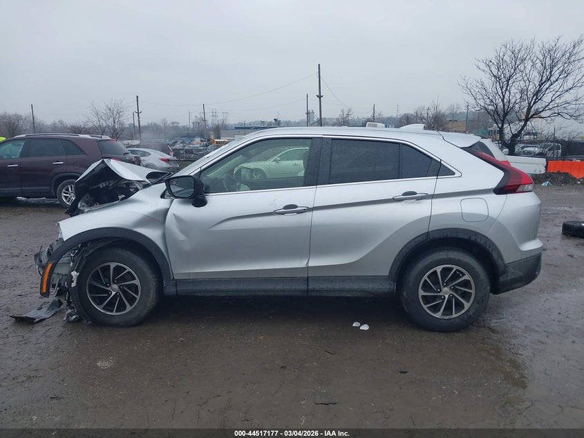 2022 Mitsubishi Eclipse Cross Es S-Awc VIN: JA4ATUAA4NZ048978 Lot: 44517177