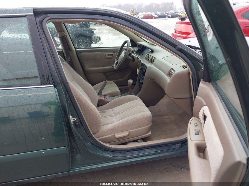 2001 Toyota Camry Le