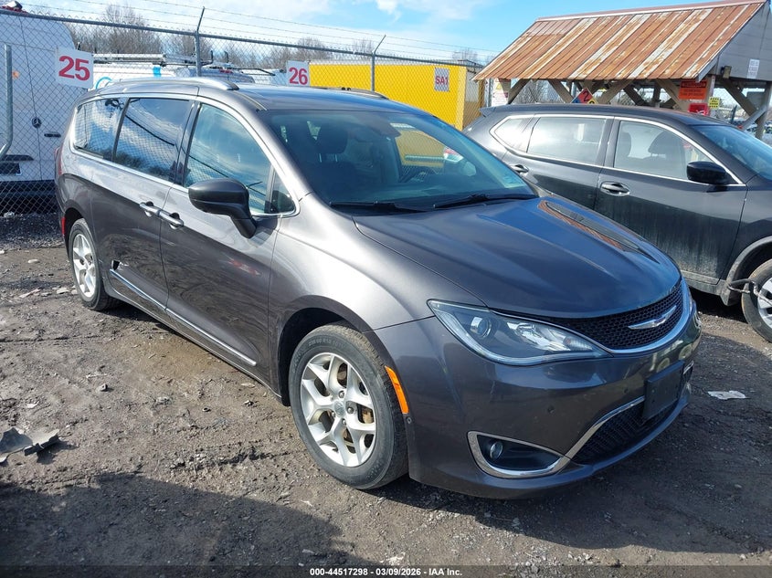2020 Chrysler Pacifica Touring L Plus