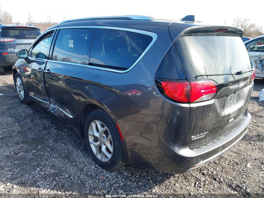 2020 Chrysler Pacifica Touring L Plus