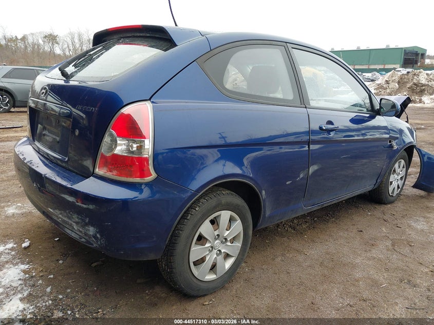2011 Hyundai Accent Gs