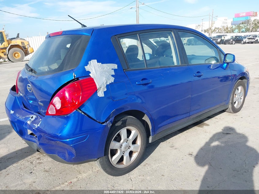 2012 Nissan Versa 1.8 S