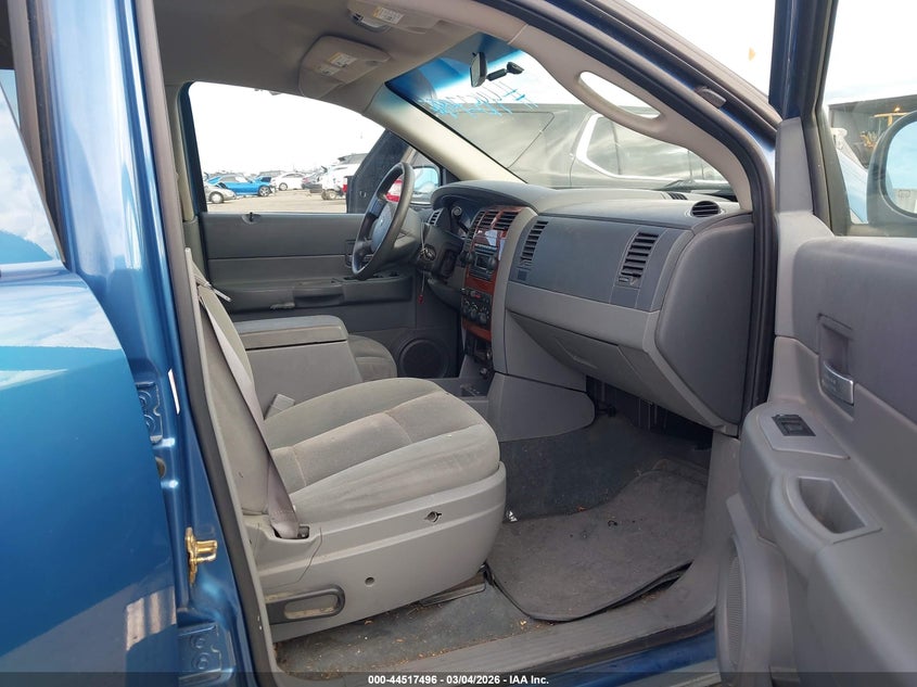 2005 Dodge Durango Slt