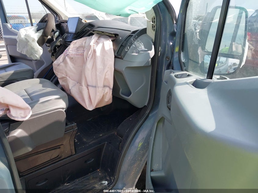 2019 Ford Transit T-250