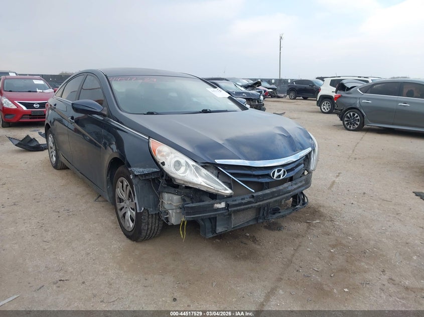 5NPEB4AC7CH416327 HYUNDAI SONATA Photo 1