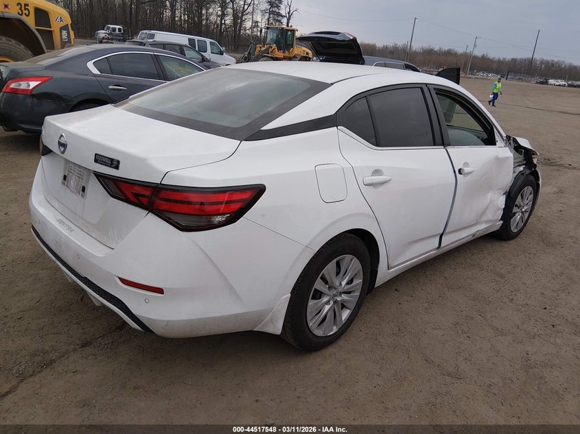 2022 Nissan Sentra S Xtronic Cvt